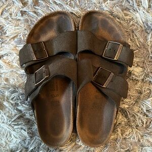 Brown Birkenstock Arizona